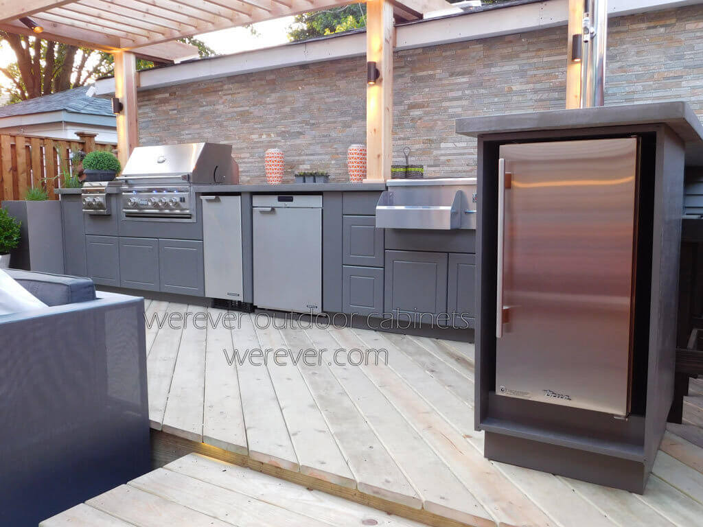 Werever outdoor cabinets in a dream outdor kitchen