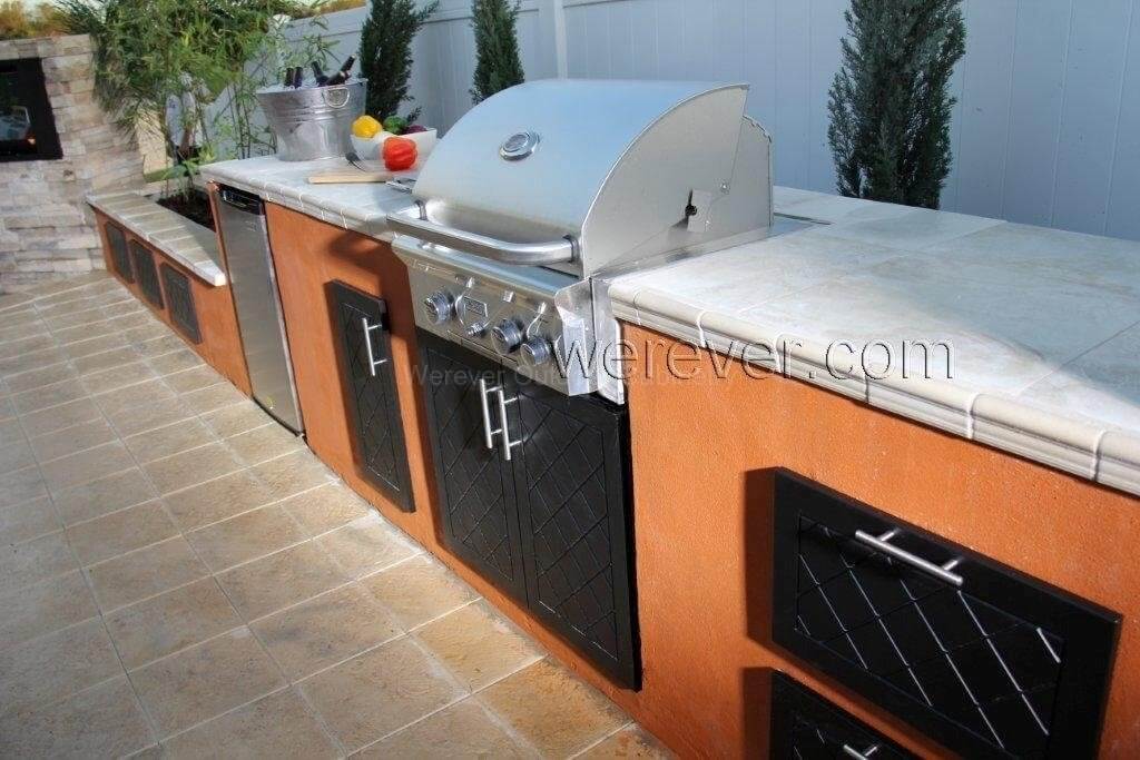 Dream outdoor kitchen with grill
