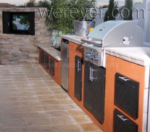 Dream outdoor kitchen with waterproof cabinetry